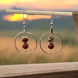 20251 Carnelian red earrings